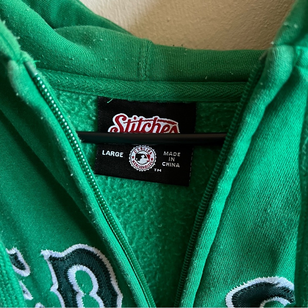 Boston Red Sox Jacket - Picture 5 of 7